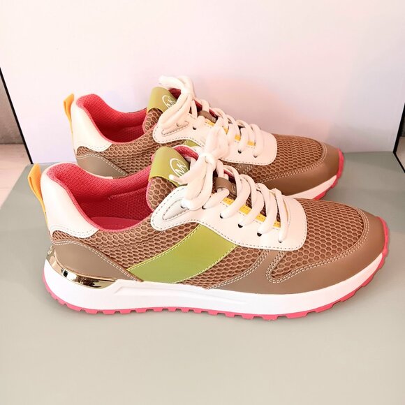 NWT NIB 💥 MICHAEL KORS Dev Trainer Hexa Net Mesh Sneakers Women's Size 7 - Picture 1 of 7